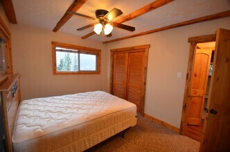 Building Photo - 471 High Point Dr