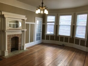 Building Photo - 1915-1919 Berkeley Way