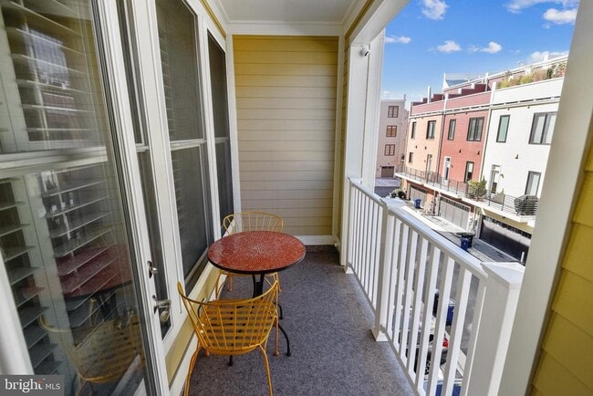 Building Photo - 1222 Main Line Blvd