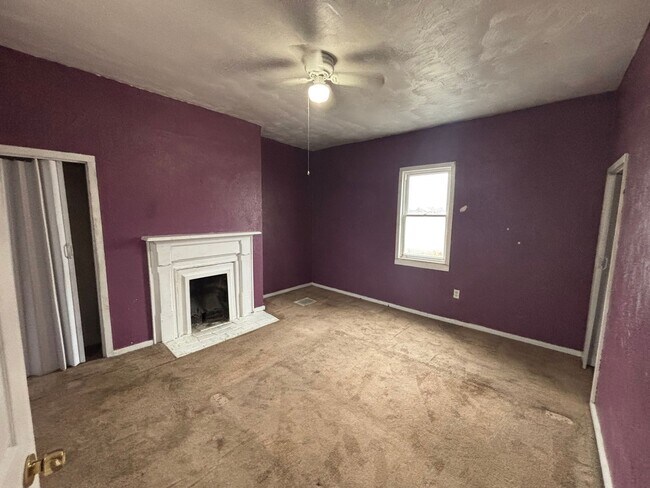 Building Photo - Spring Into Homeownership This April! Looking for a fresh start this Spring?