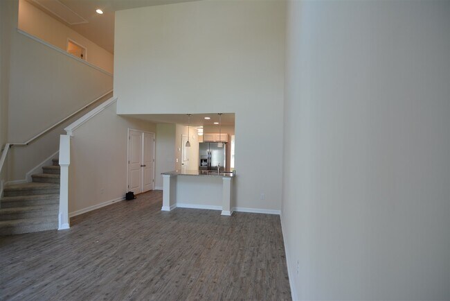 Building Photo - 1109 Fairway Ln