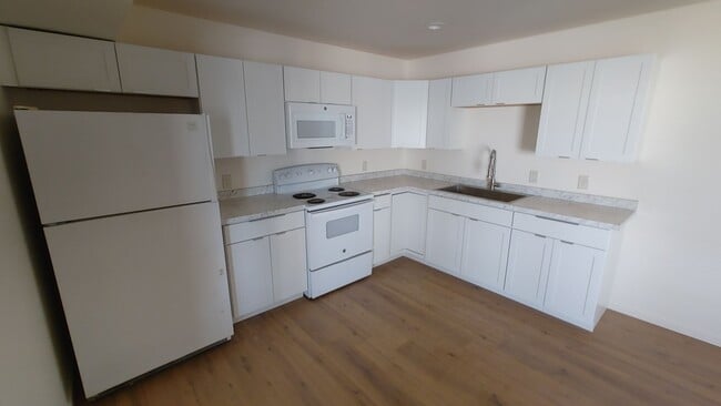 Building Photo - 12980