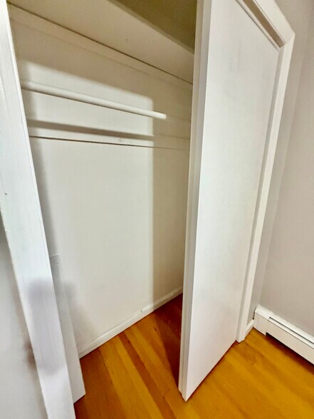 Building Photo - 55 Gunther Ave