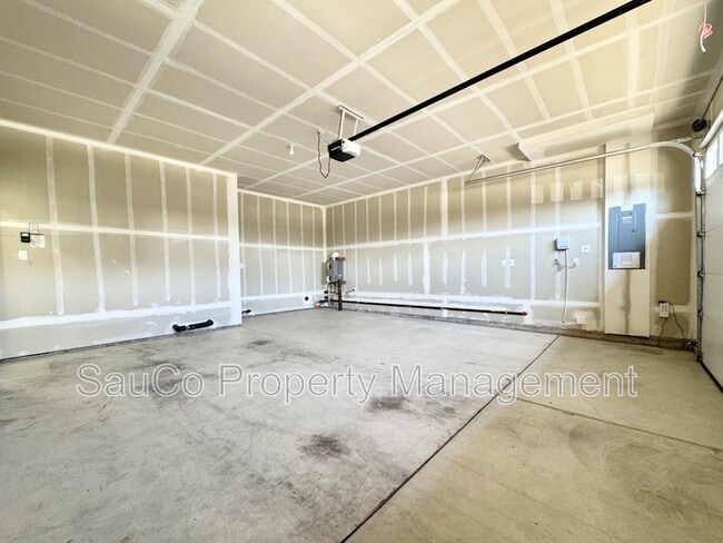 Building Photo - 1603 37th Ave