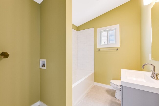 Building Photo - Newly-Built 2-Bedroom Home in Woodfin/Nort...