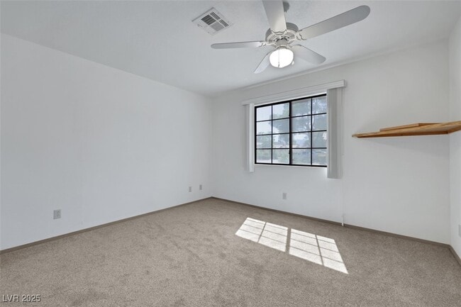 Building Photo - 5240 Las Cruces Dr