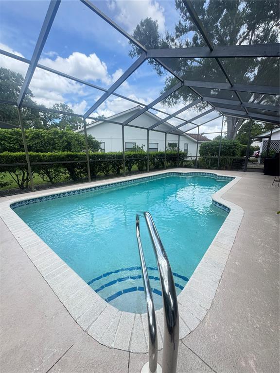 Building Photo - 6077 Marella Dr