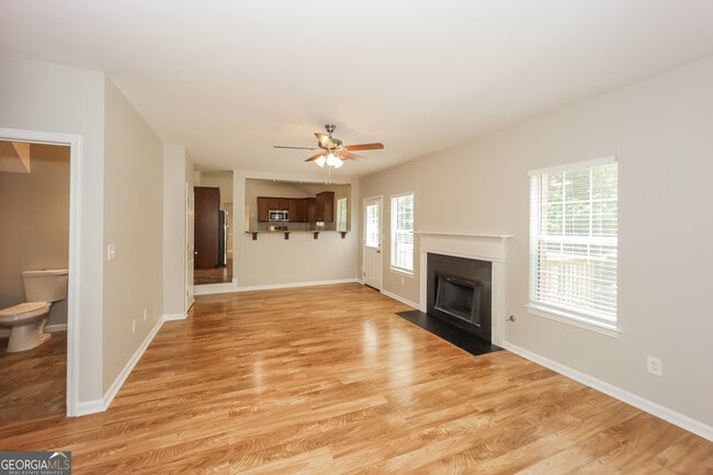 Building Photo - 110 Foster Cir