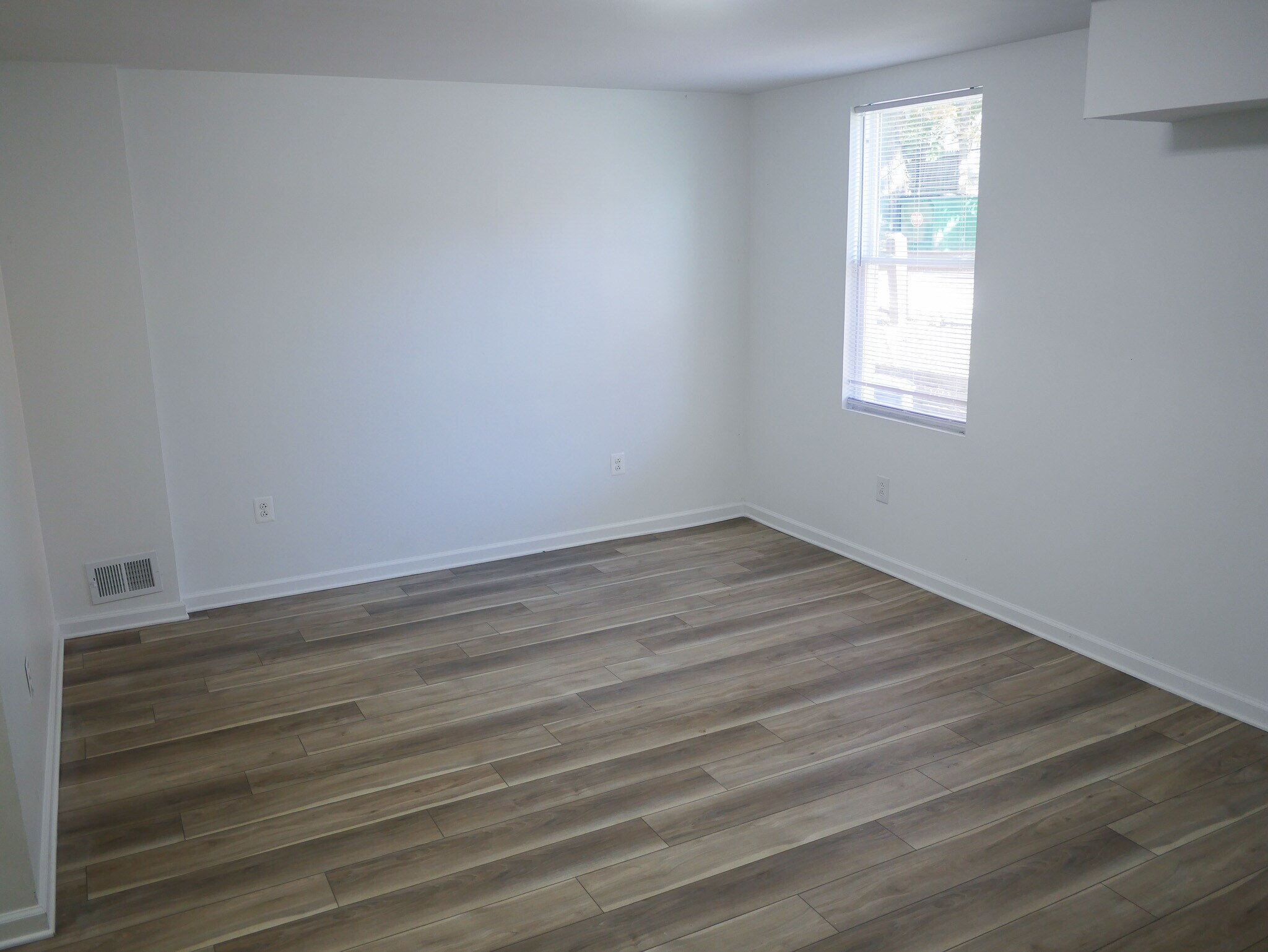 Building Photo - 4009 Aspen St