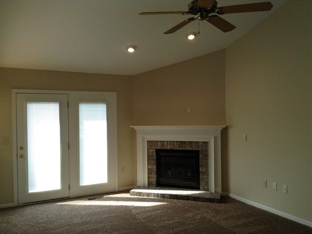 Building Photo - 8460 Moonstone Ct