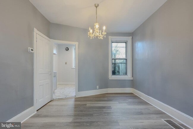 Building Photo - 2661 N Douglas St