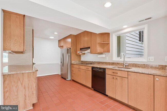 Building Photo - 6534 Jay Miller Dr