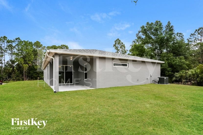 Building Photo - 260 Ensenada St SE