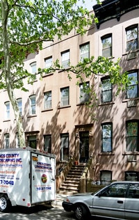 Building Photo - 433 Clinton Street