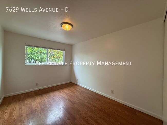 Building Photo - 7629 Wells Ave