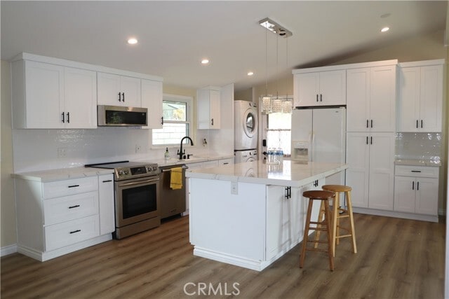 Building Photo - 456 Elmhurst Ln