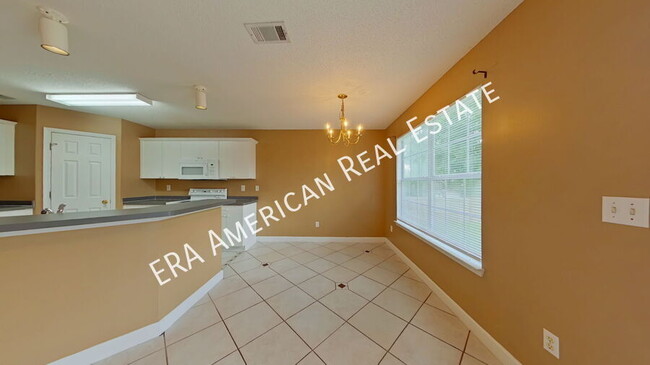 Building Photo - 222 Westview Dr
