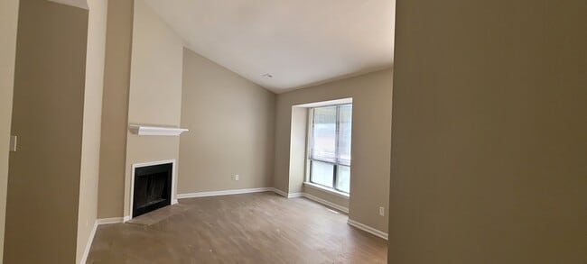 Building Photo - 2809 Seclusion Ct