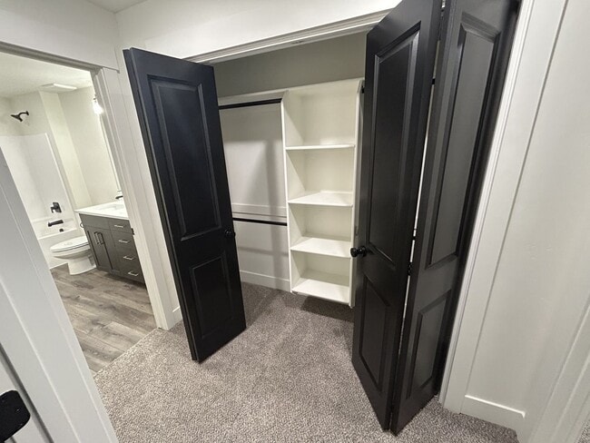 Building Photo - Cutler House