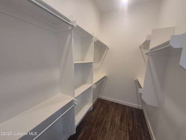 Building Photo - 2144 Kirksey Ave