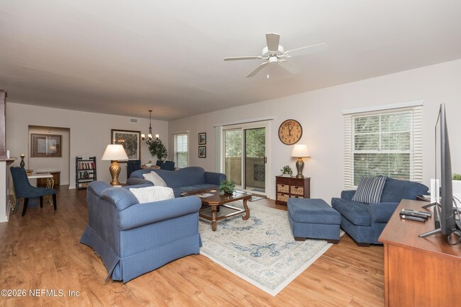 Building Photo - 945 Registry Blvd