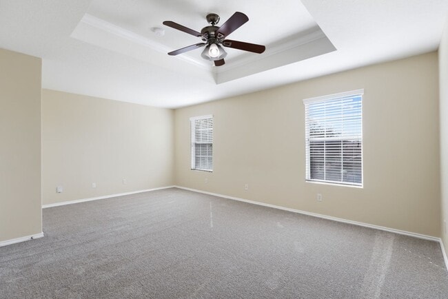 Building Photo - Charming Home Awaits: Spacious & Modern Living in a Prime Location