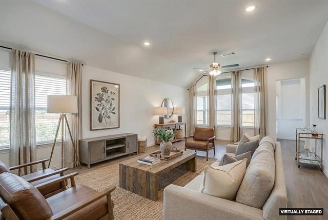 Building Photo - 909 Schuberts Rd