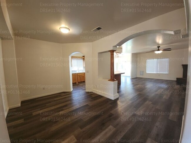 Building Photo - This house is in a great LOCATION (Callowa...