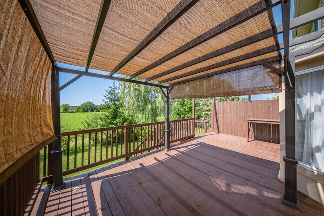 Building Photo - 7878 Greene Farm Dr