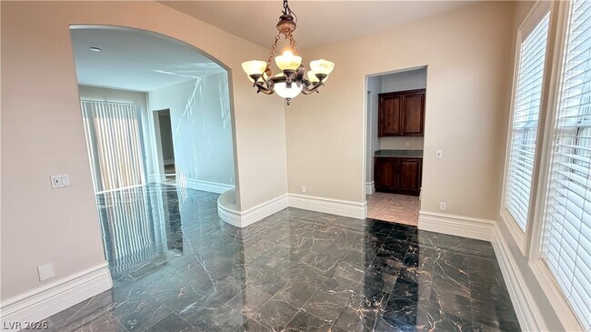 Building Photo - 496 Via Palermo Dr
