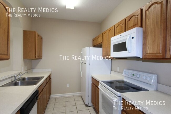Building Photo - 13548 Turtle Marsh Loop