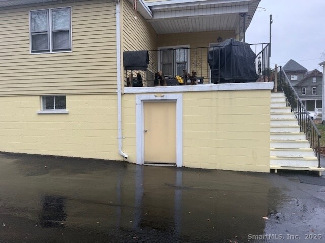 Building Photo - 100 S Cliff St