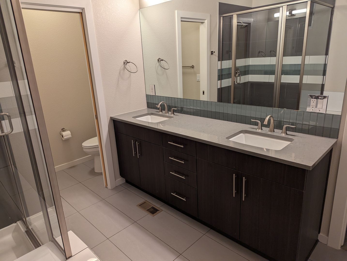 Building Photo - 1388 Snowberry Ln