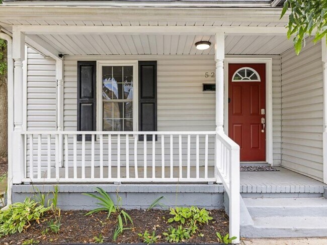 Building Photo - 524 Branch St