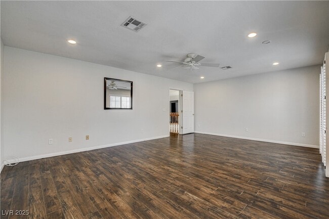 Building Photo - 9405 Mast Dr