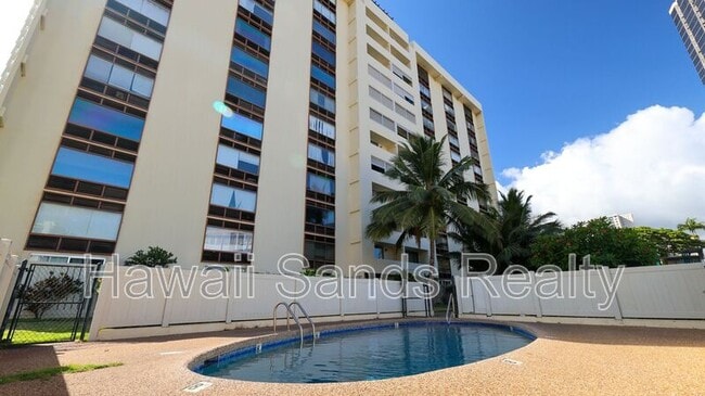 Building Photo - 910 Ahana St