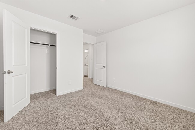 Building Photo - 3523 Adelie Ln