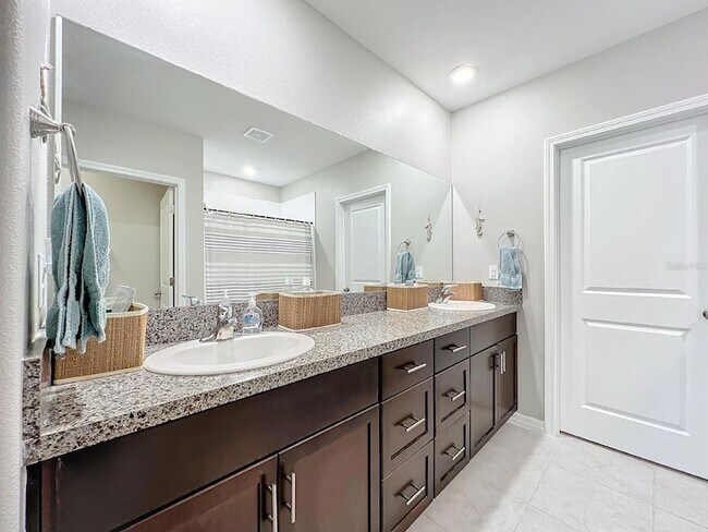 Building Photo - 11116 Sage Canyon Dr.