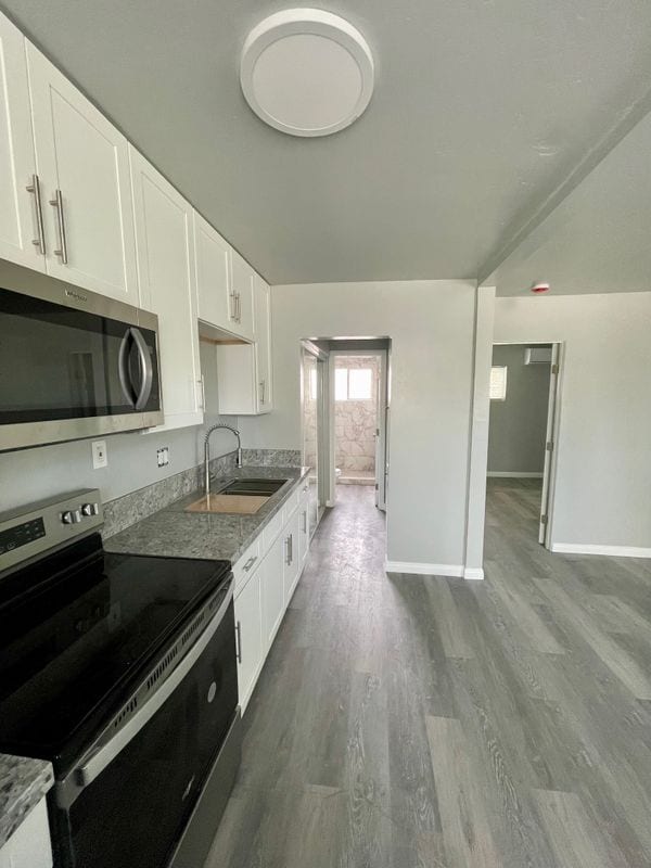 Building Photo - 2883 Logan Ave