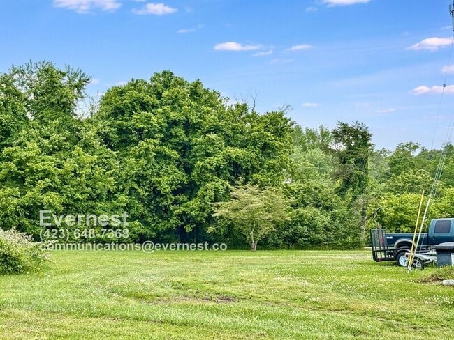 Building Photo - 9823 Dallas Hollow Rd