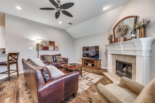 Building Photo - 10424 Hay Meadow Dr