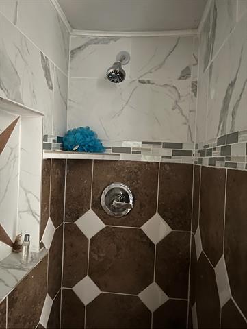 Building Photo - 1614 N Woods St