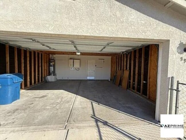 Building Photo - Amazing home for you