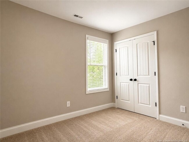 Building Photo - 621 Blawell Cir
