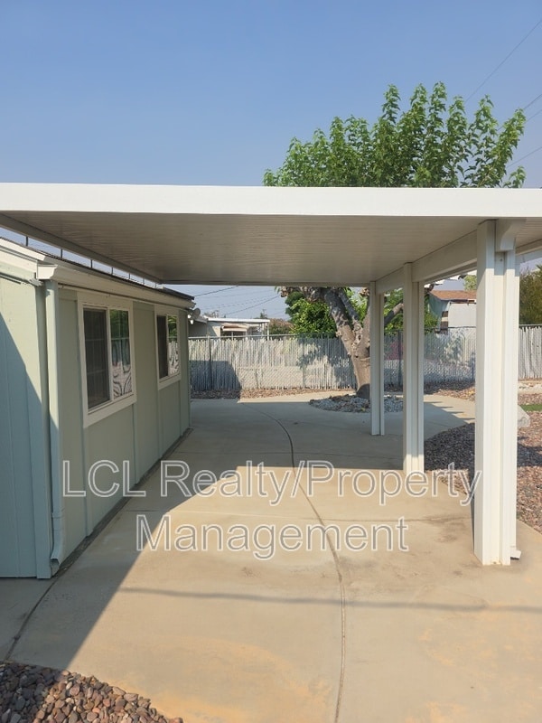 Building Photo - 26708 Par Dr