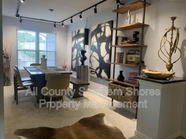 Building Photo - 200 Willow Green Dr