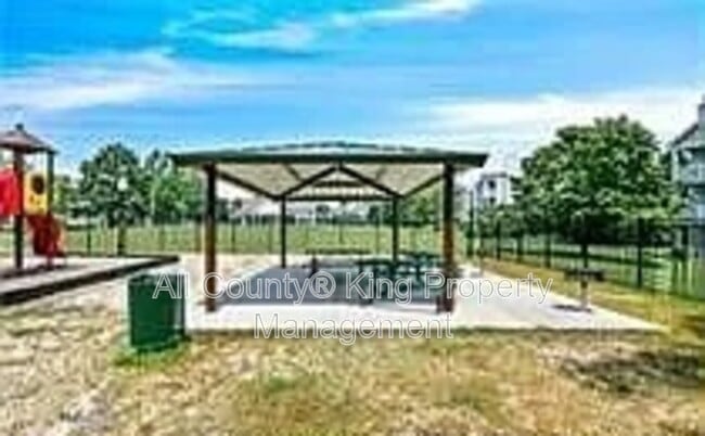 Building Photo - 342 Waterdown Dr