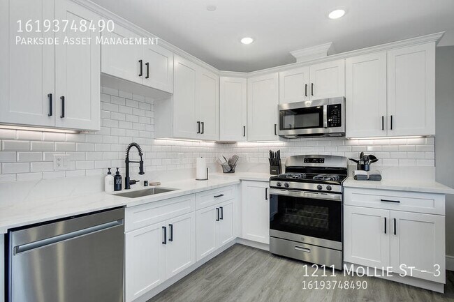 Building Photo - 1211 Mollie St
