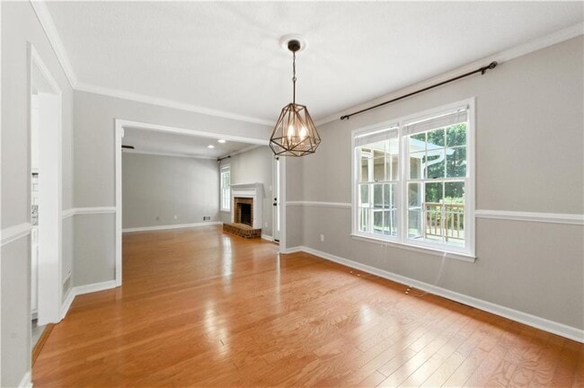 Building Photo - 1091 Colony Dr