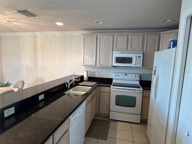 Building Photo - 608 Yardarm Dr